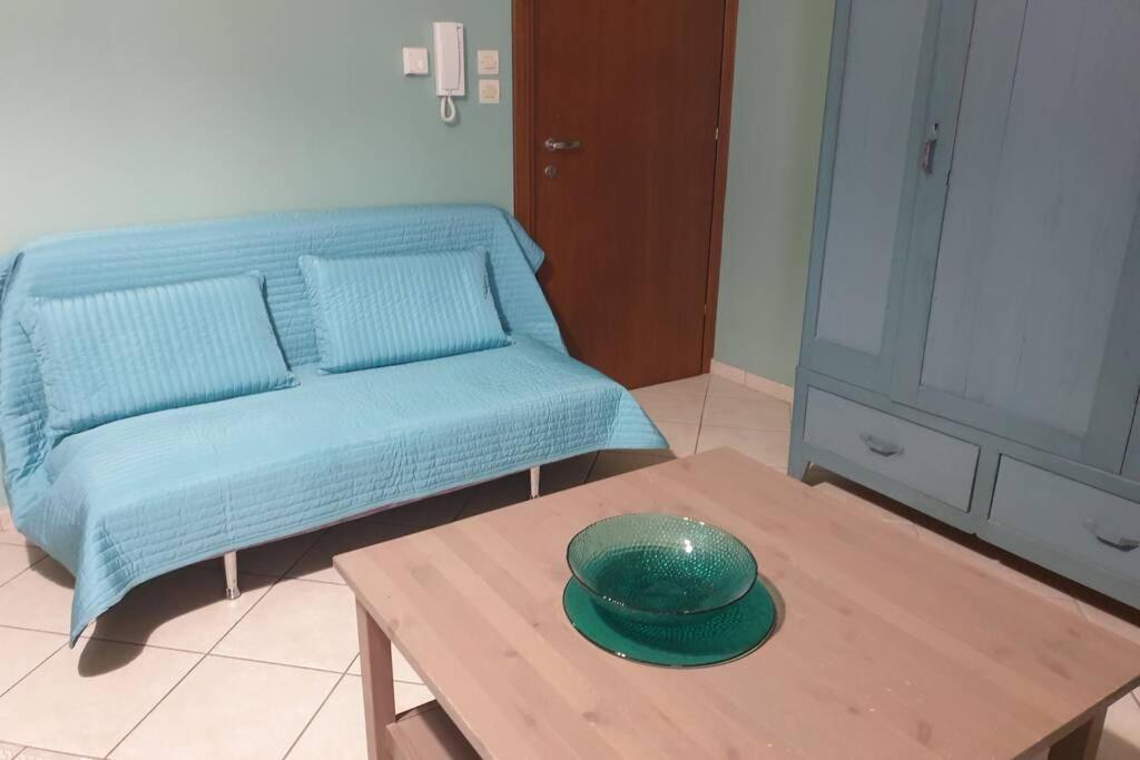 Central Studio Very Close To The Port Of 沃洛斯 外观 照片